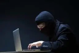 Преступники распространяют вирусное ПО с целью кражи криптовалюты