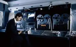 Facebook отслеживают эмоциональное состояние подростков для рекламы