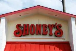 Поражение Shoney’s является явным нарушение с кредитными картами