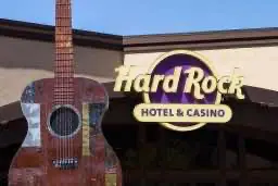 Отели Hard Rock и Loews стали жертвами утечки данных