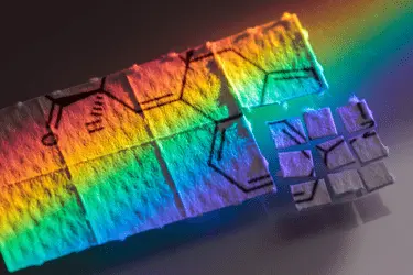 Учёные установили молекулярную природу ЛСД-трипа 