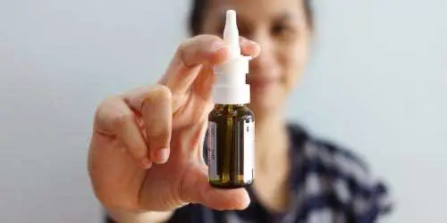 Компания из США разработала первый в мире назальный спрей с псилоцибином