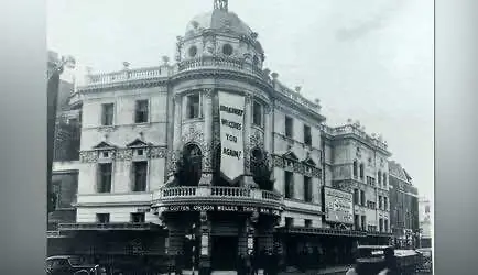 Британская полиция нашла скрытую планацию марихуаны под зданием бывшего викторианского театра