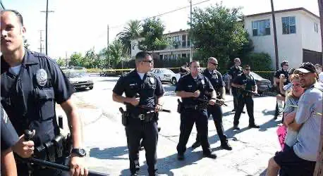 В Лос-Анджелесе проходит масштабная облава против серых конопляных магазинов