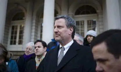 Союз офицеров полиции Нью-Йорка раскритиковал мэра города за его реформы по декриминализации конопли