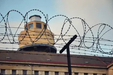 В бывшей тюрьме Нью-Йорка открыли лабораторию по тестированию каннабиса