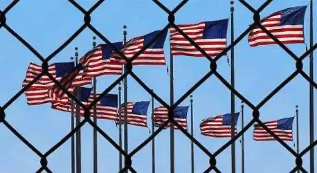 Пограничная служба США готовится к росту конопляной контрабанды после наступления легализации в Канаде