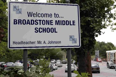 Четверо британских школьников попали в больницу, перепутав щербет с кокаином