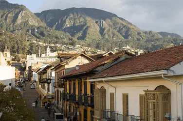 Колумбия выставляет на продажу 5000 «кокаиновых» домов